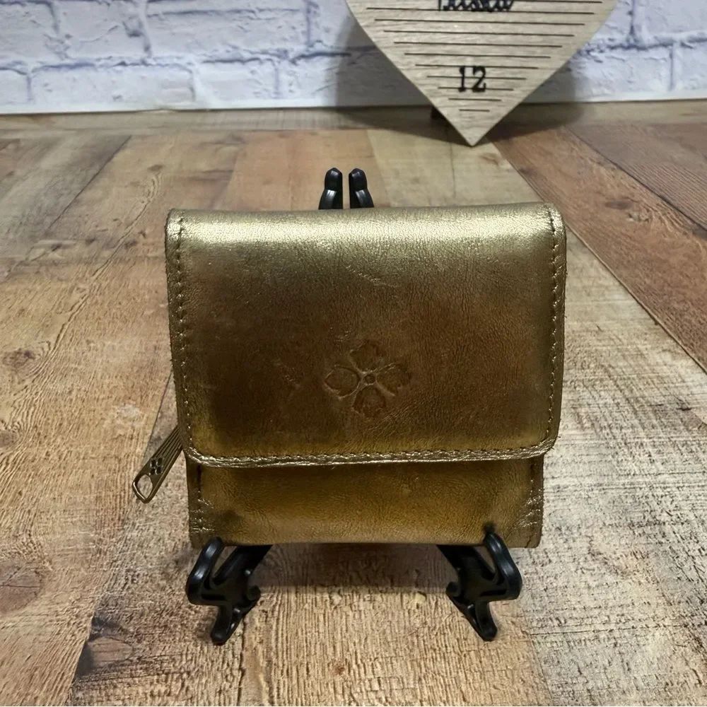 Patricia NashâLeather Wallet VERLA Small Trifold Wallet distressed gold